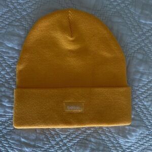 HalfDays merino hat ☀️🌼💛